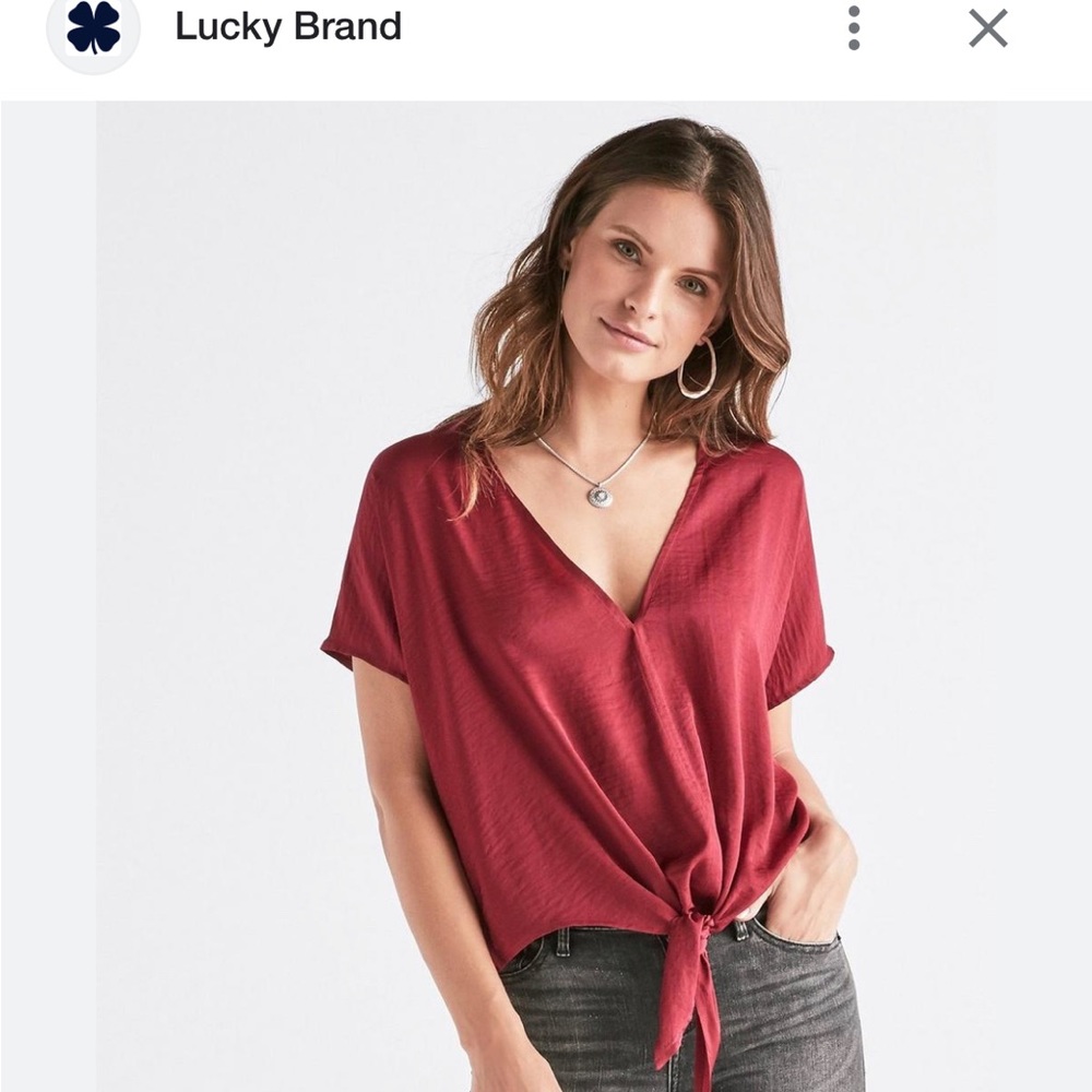 Cute silky top